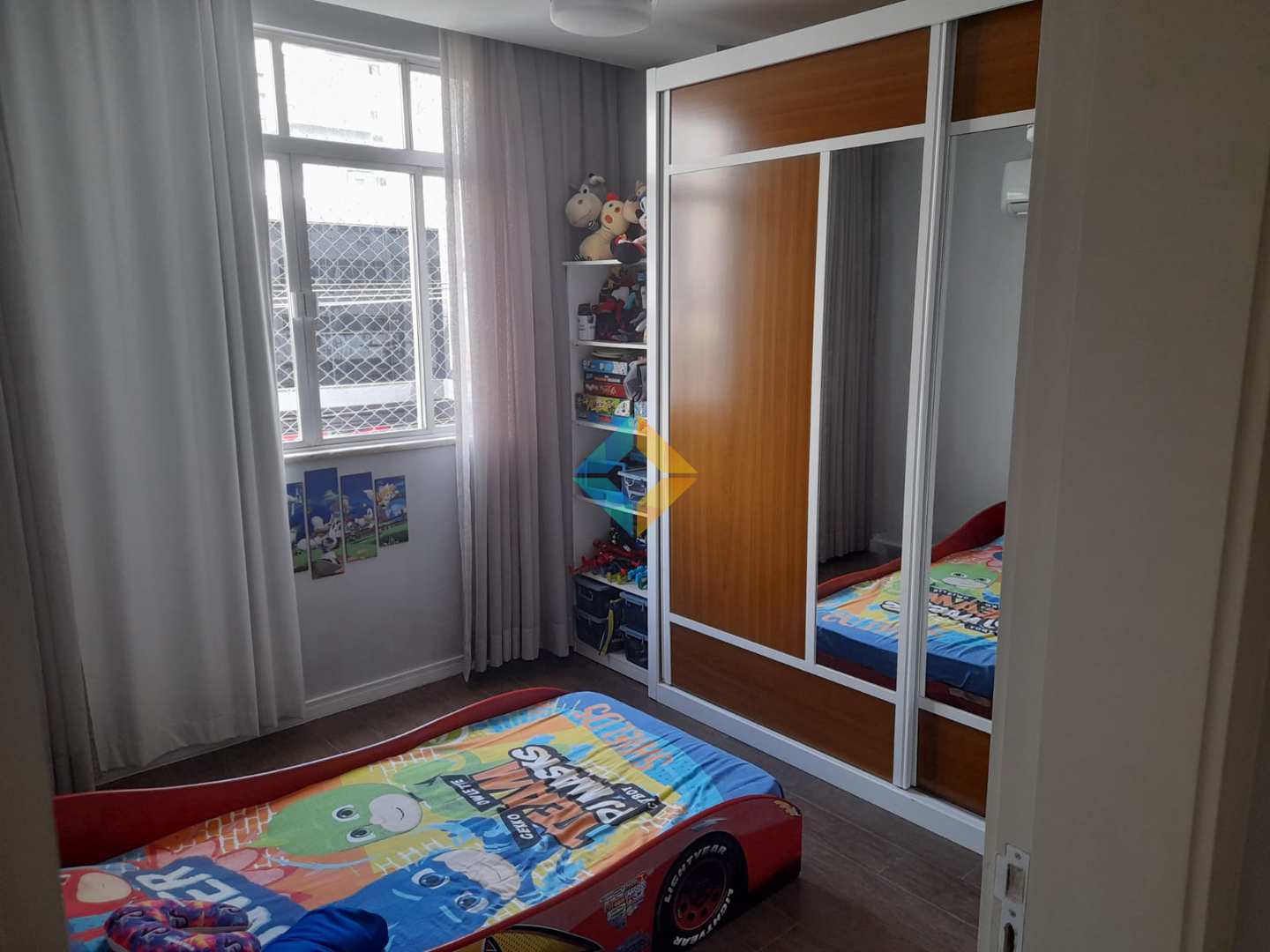 Apartamento à venda com 3 quartos, 210m² - Foto 15