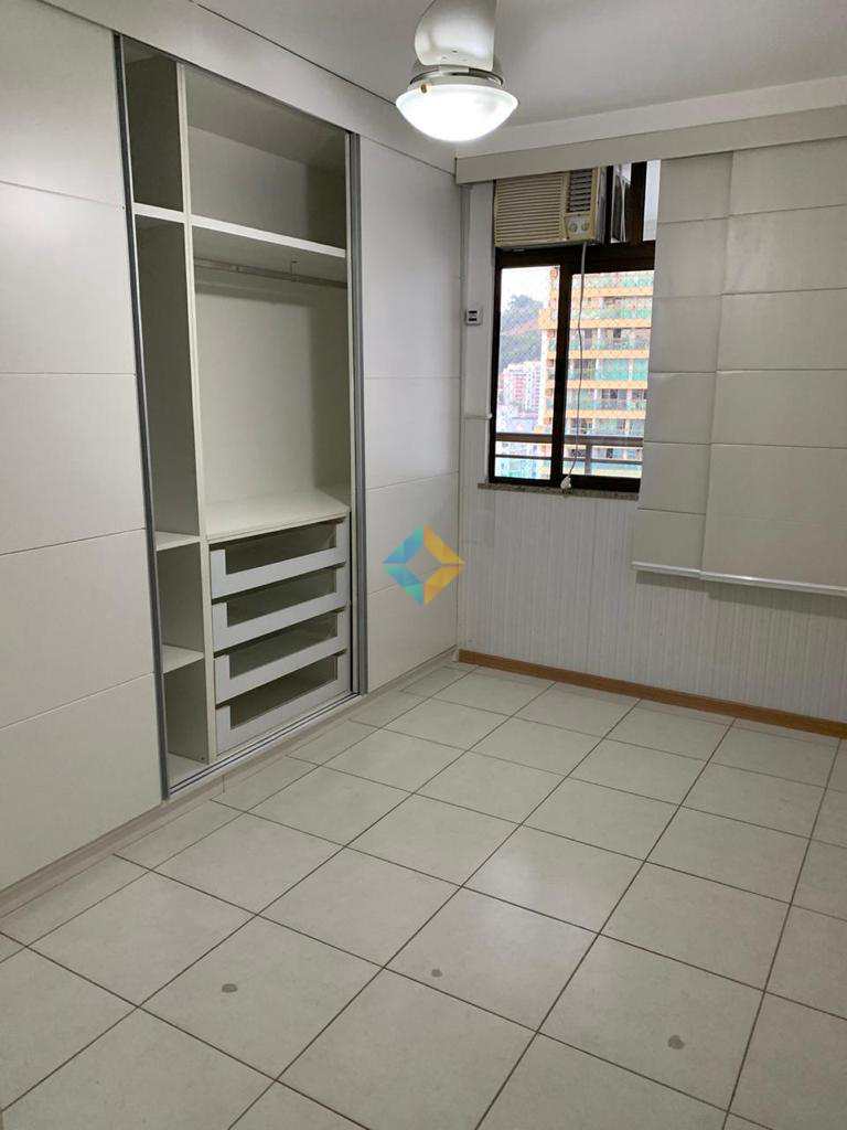 Apartamento à venda com 3 quartos, 120m² - Foto 6