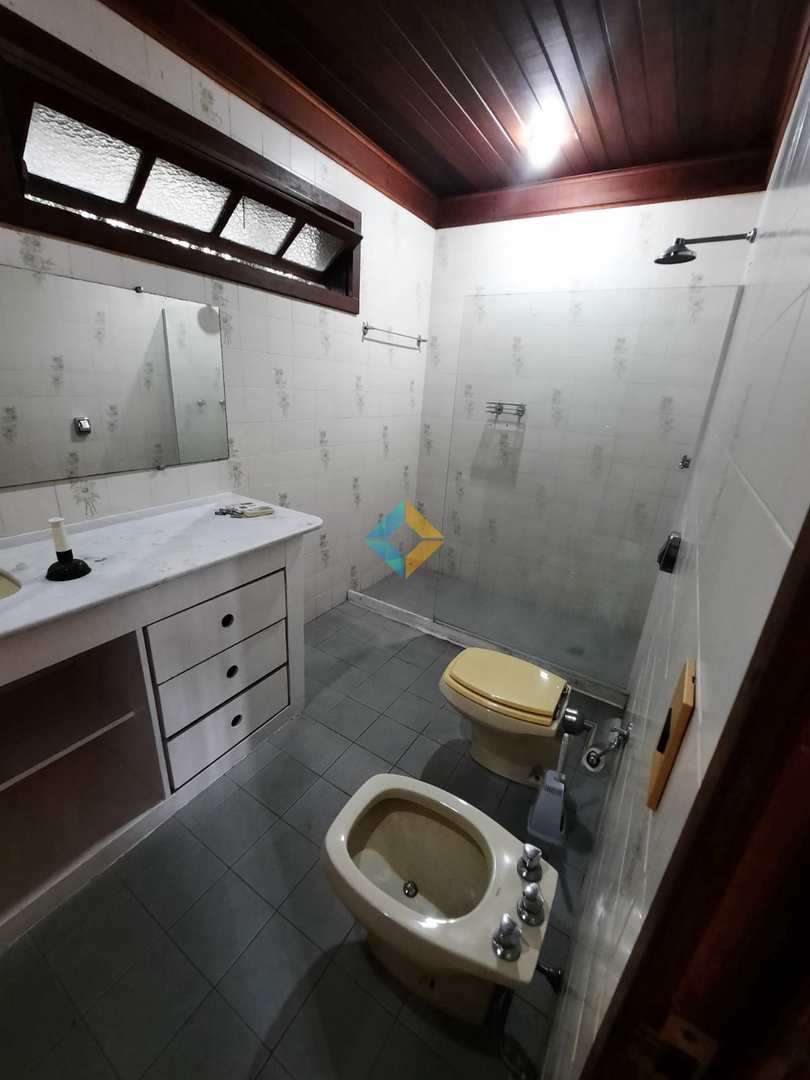 Casa de Condomínio à venda com 5 quartos, 438m² - Foto 31