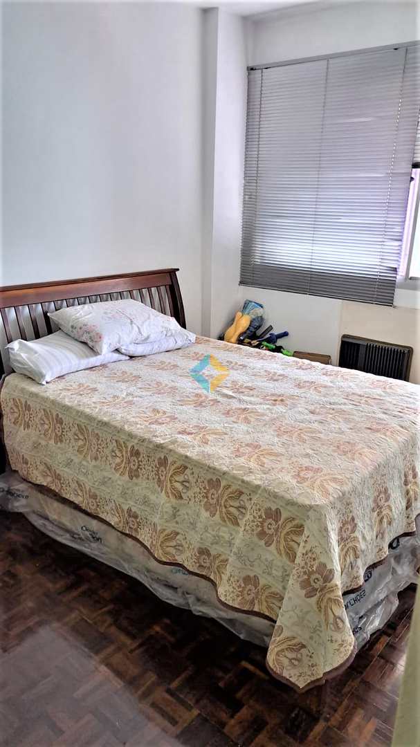 Apartamento à venda com 4 quartos, 140m² - Foto 12