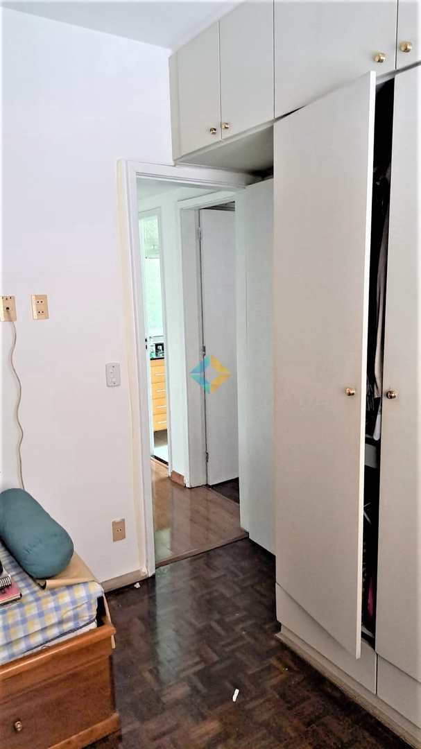 Apartamento à venda com 4 quartos, 140m² - Foto 11