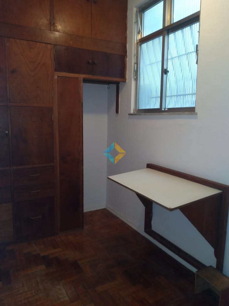 Apartamento à venda com 2 quartos, 85m² - Foto 13