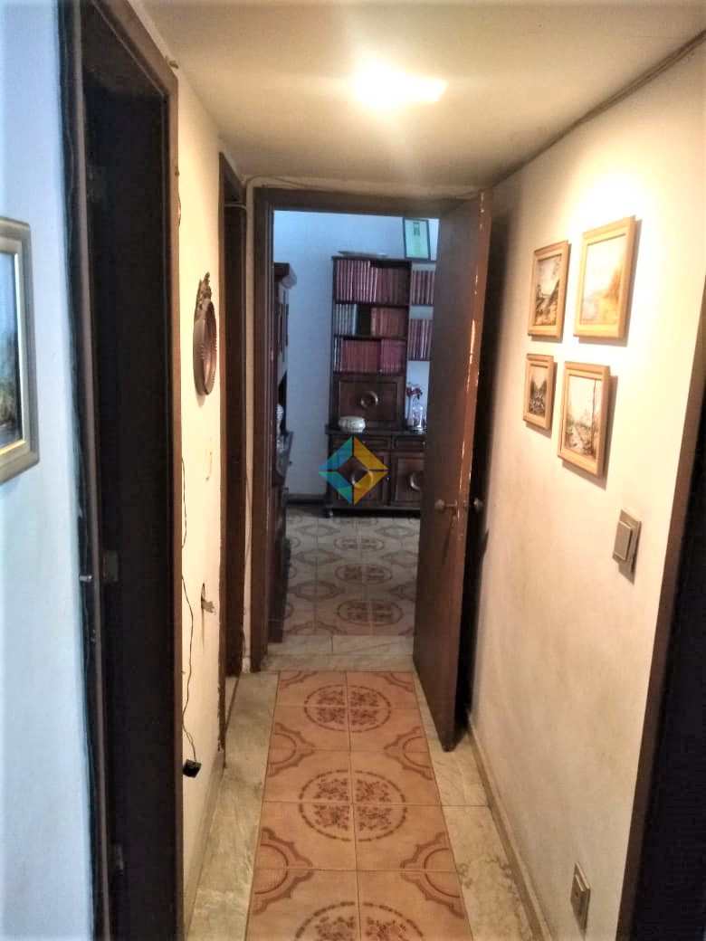 Apartamento à venda com 3 quartos, 127m² - Foto 3