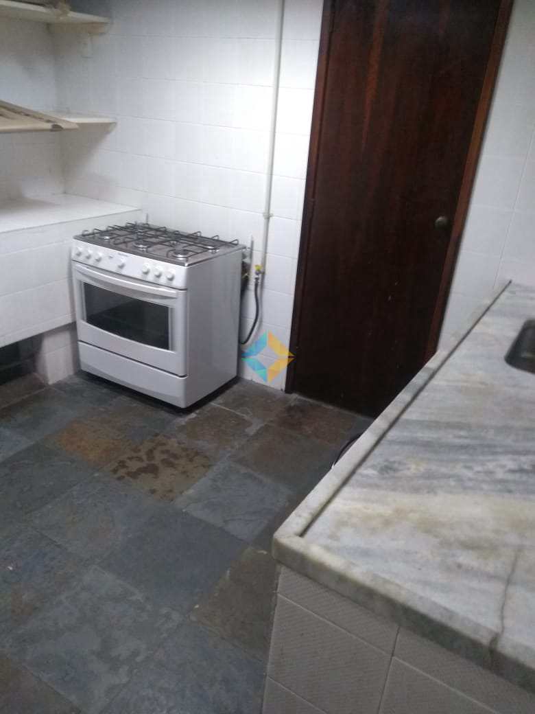 Apartamento à venda com 3 quartos, 127m² - Foto 9