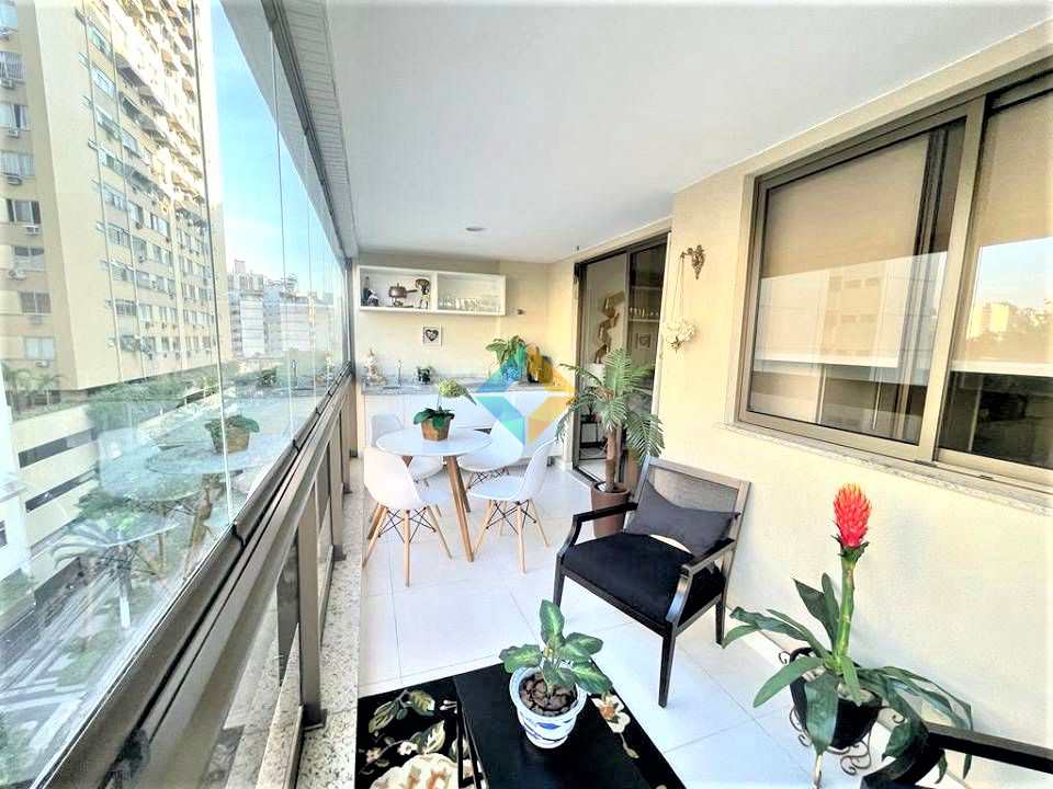 Apartamento à venda com 2 quartos, 85m² - Foto 1