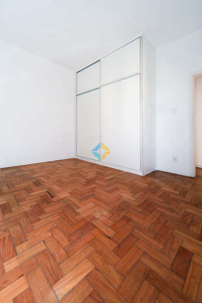 Apartamento à venda com 3 quartos, 132m² - Foto 6