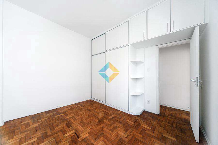 Apartamento à venda com 3 quartos, 132m² - Foto 8