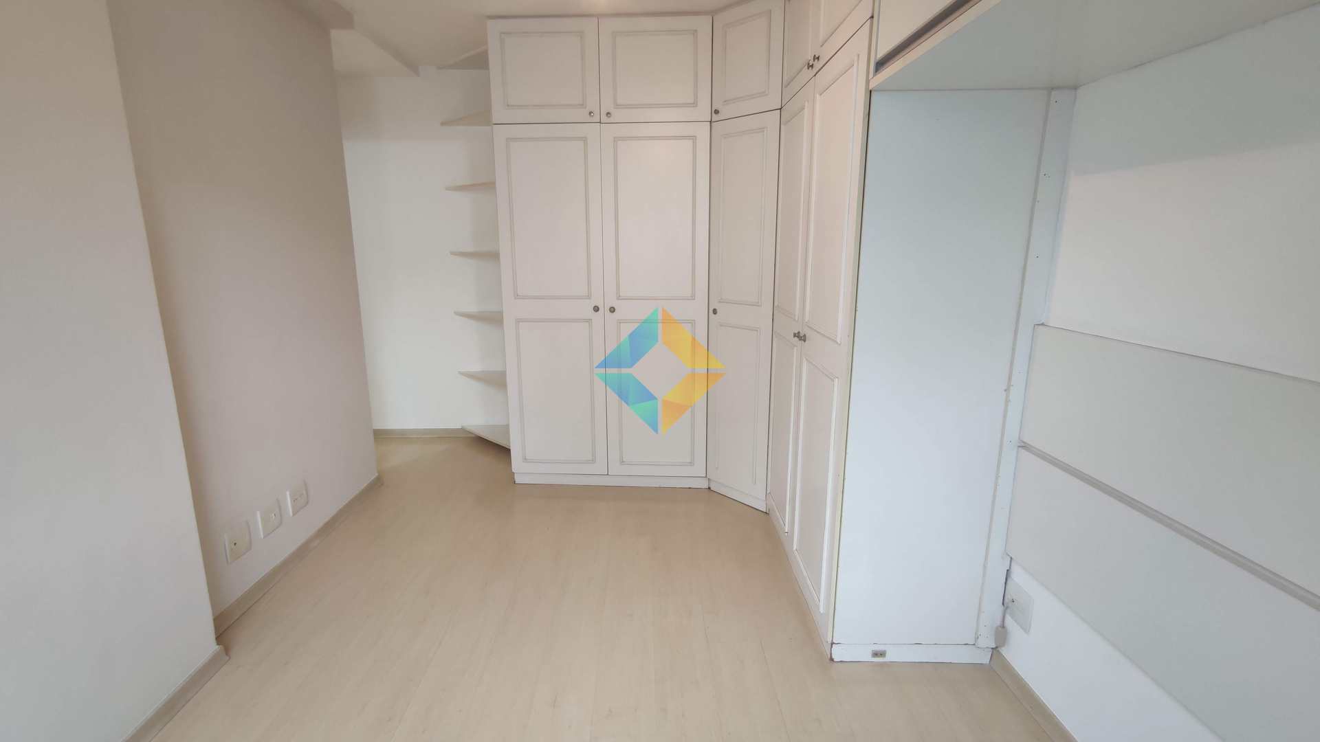 Apartamento à venda com 2 quartos, 90m² - Foto 19