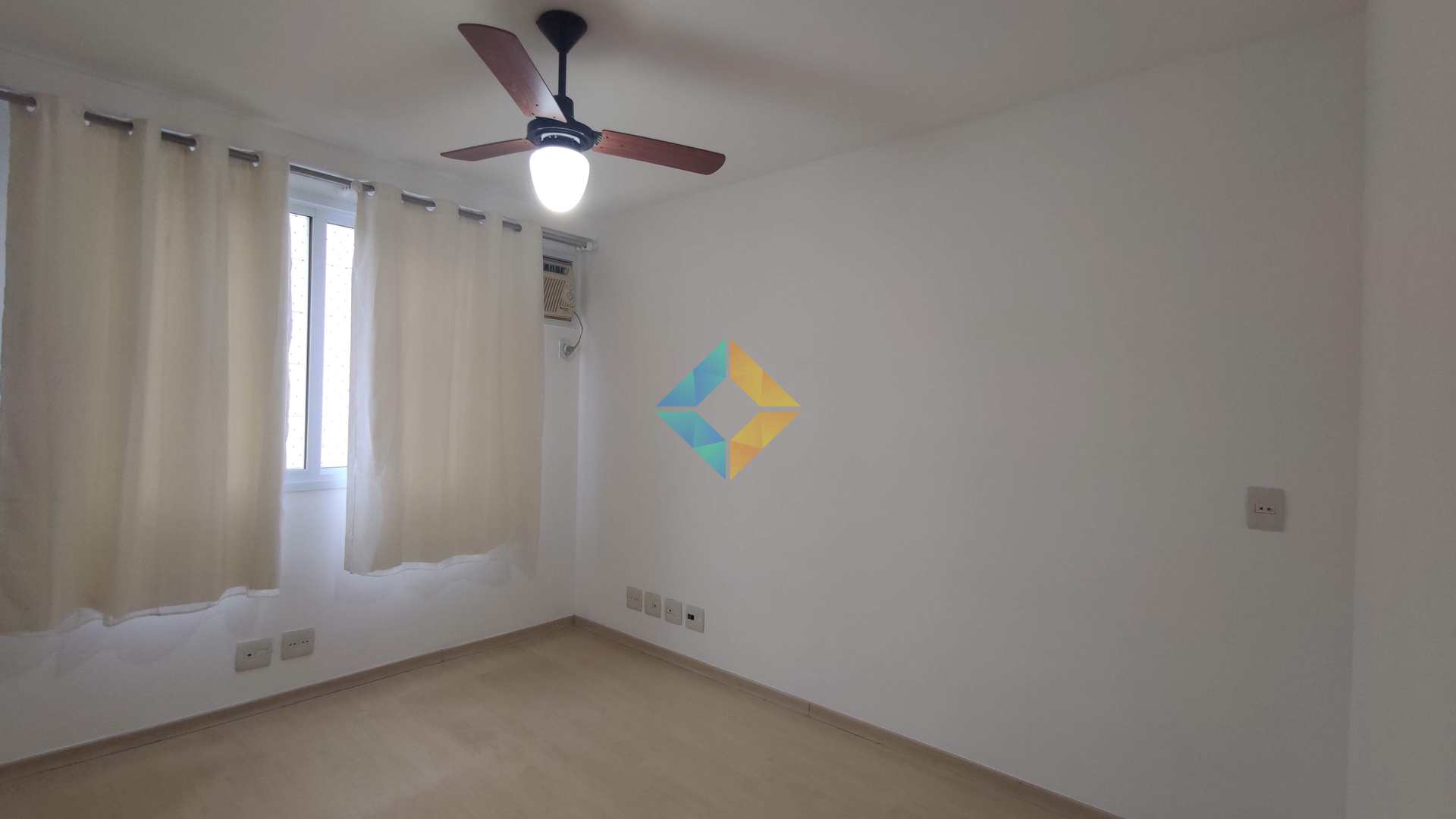 Apartamento à venda com 2 quartos, 90m² - Foto 22