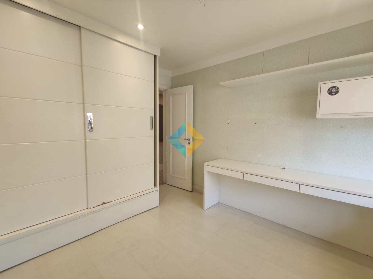 Apartamento à venda com 4 quartos, 150m² - Foto 28