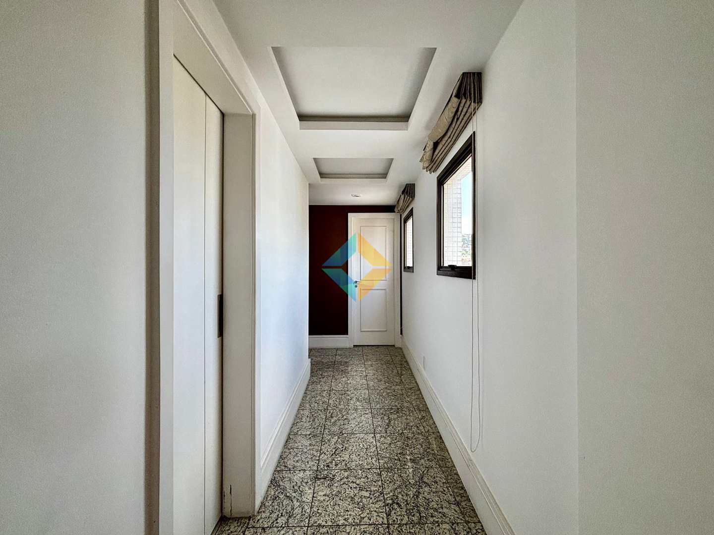 Apartamento à venda com 4 quartos, 150m² - Foto 30