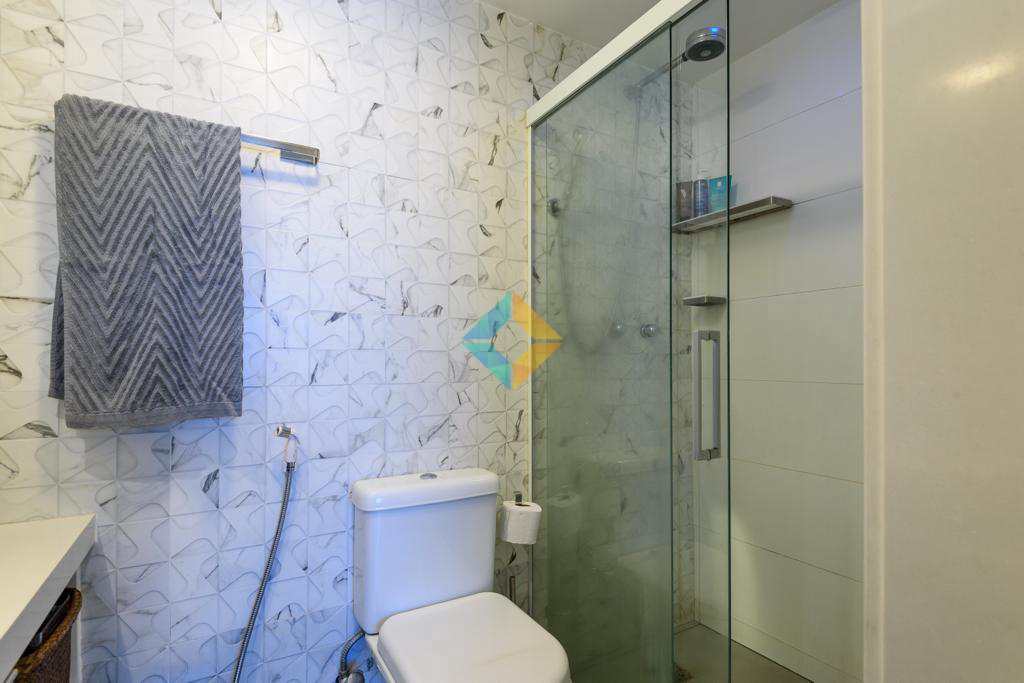 Apartamento à venda com 4 quartos, 141m² - Foto 16