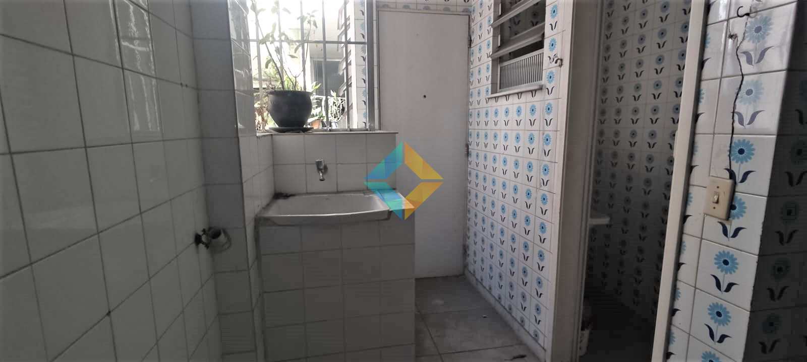 Apartamento à venda com 3 quartos, 140m² - Foto 14