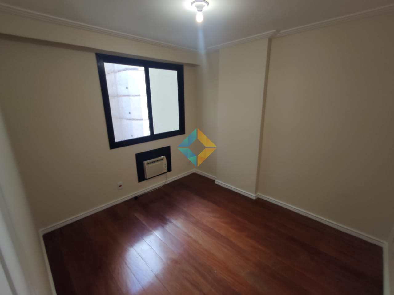 Apartamento para alugar com 3 quartos, 150m² - Foto 20