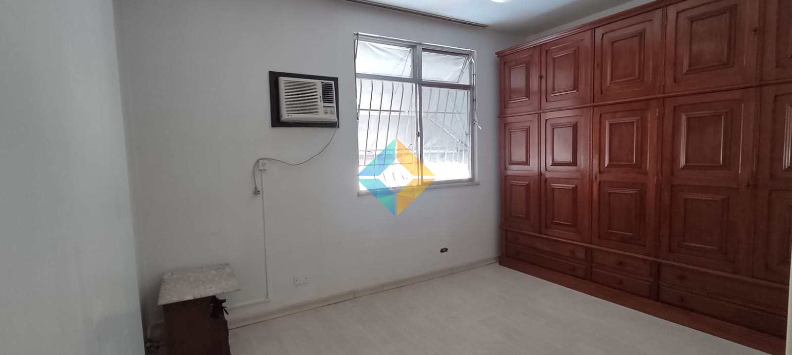 Apartamento à venda com 3 quartos, 120m² - Foto 5