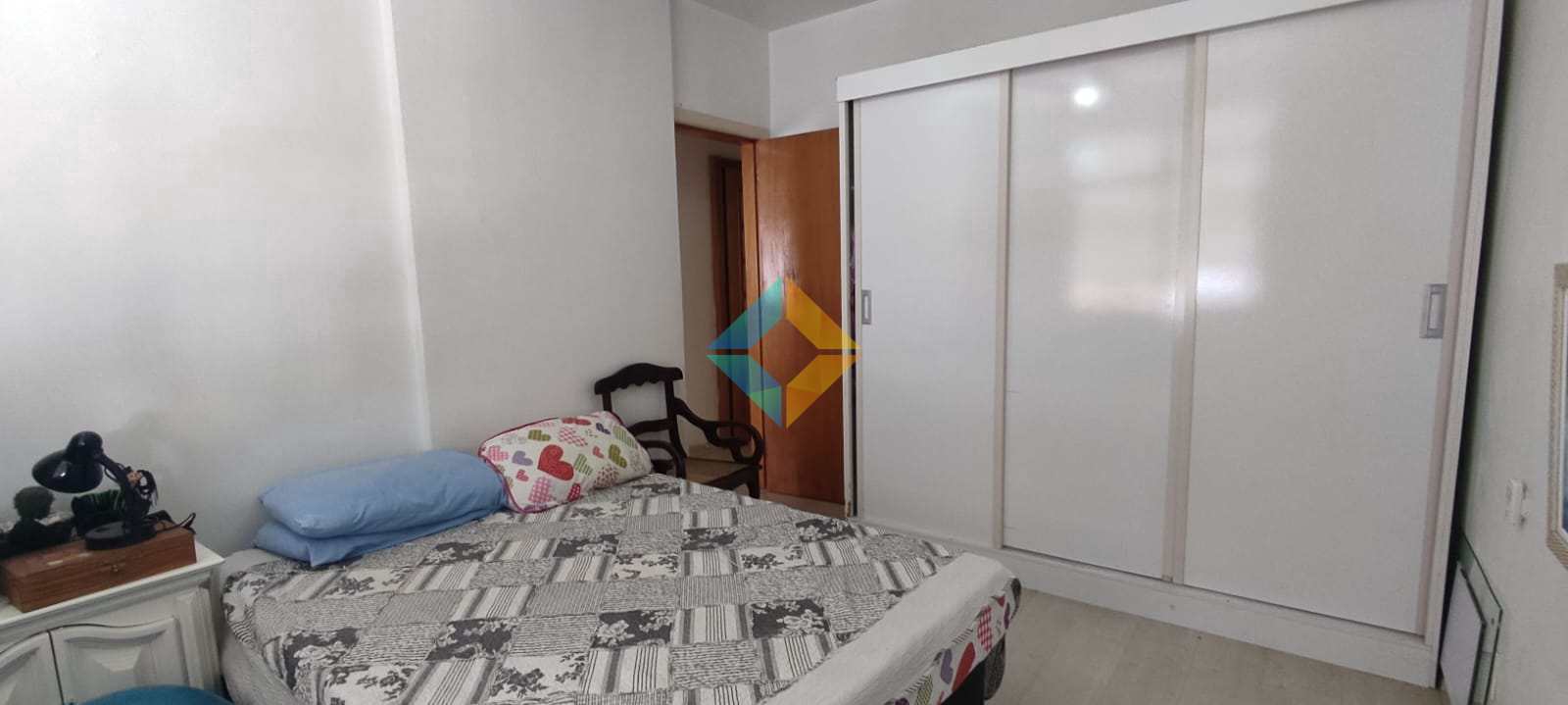 Apartamento à venda com 3 quartos, 120m² - Foto 3