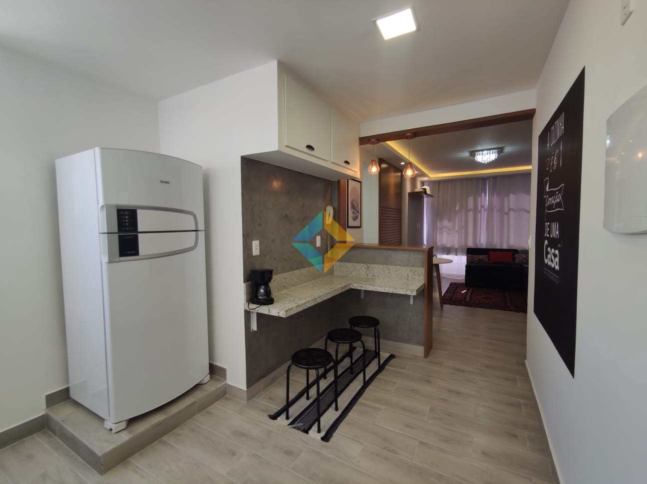 Apartamento à venda com 2 quartos, 85m² - Foto 23