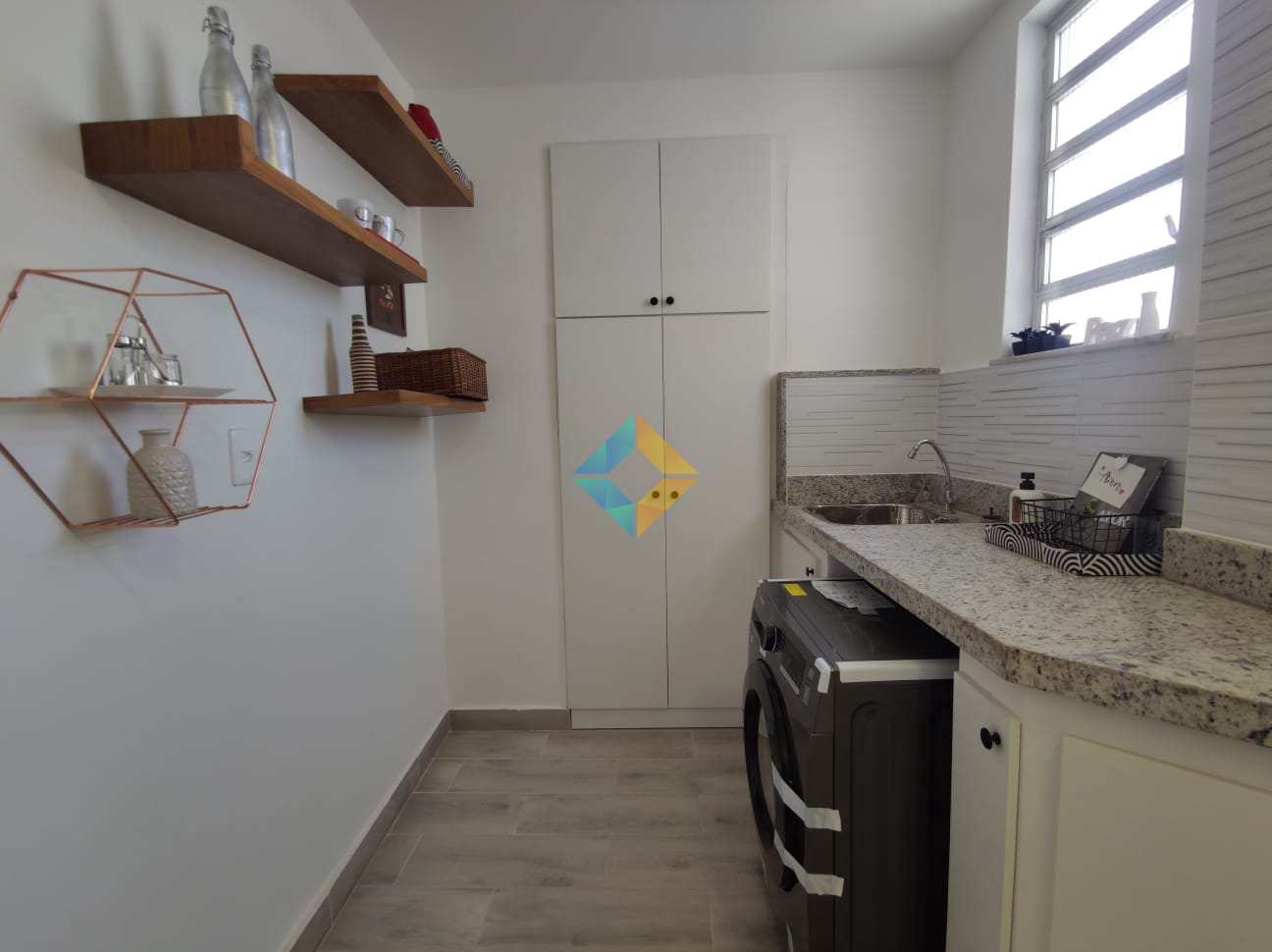 Apartamento à venda com 2 quartos, 85m² - Foto 20