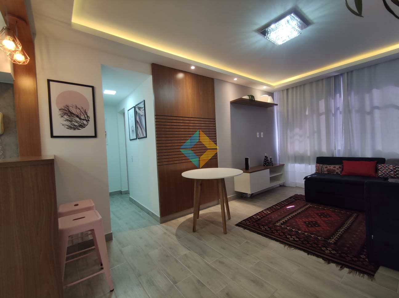 Apartamento à venda com 2 quartos, 85m² - Foto 1