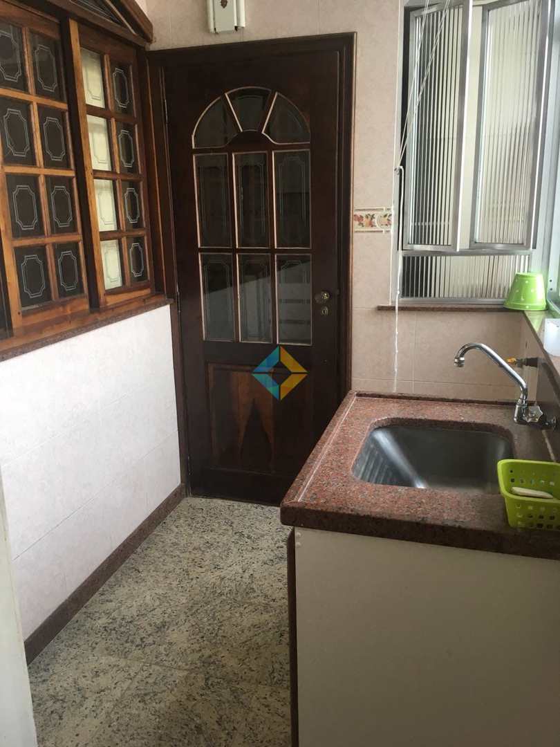 Apartamento à venda com 3 quartos, 146m² - Foto 20