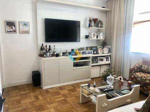 Apartamento à venda com 2 quartos, 70m² - Foto 5