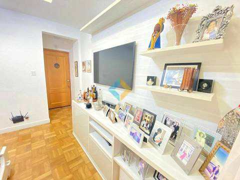 Apartamento à venda com 2 quartos, 70m² - Foto 6