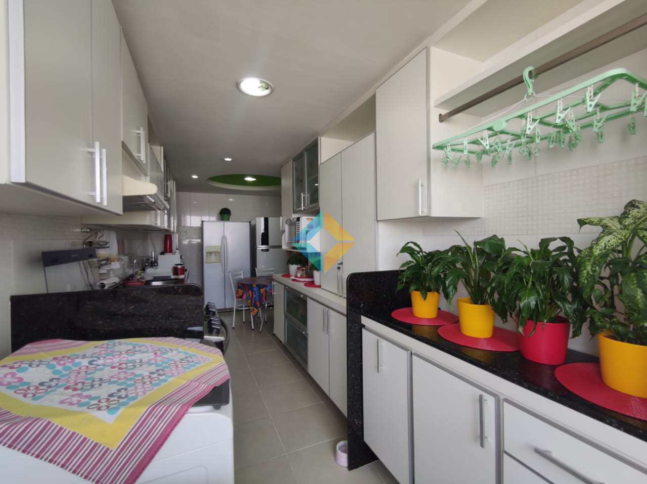 Apartamento à venda com 4 quartos, 180m² - Foto 24