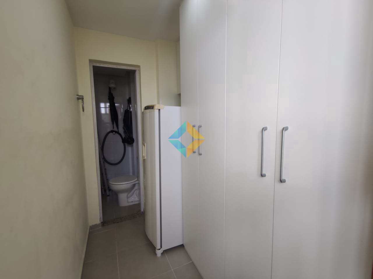 Apartamento à venda com 4 quartos, 180m² - Foto 27