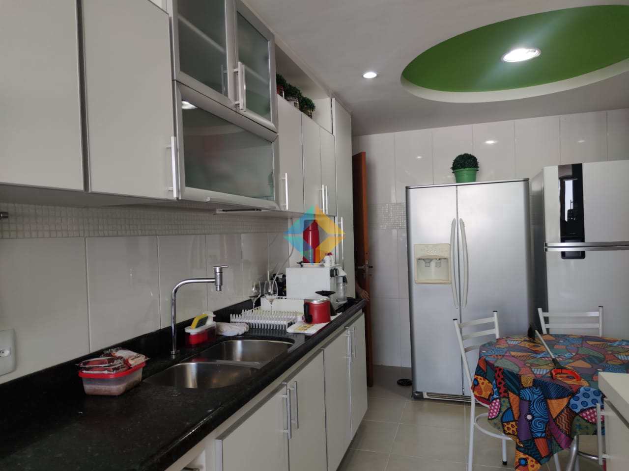 Apartamento à venda com 4 quartos, 180m² - Foto 26