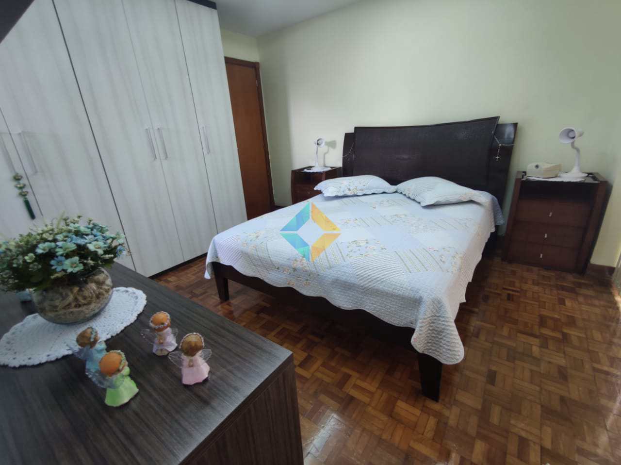 Apartamento à venda com 4 quartos, 180m² - Foto 13