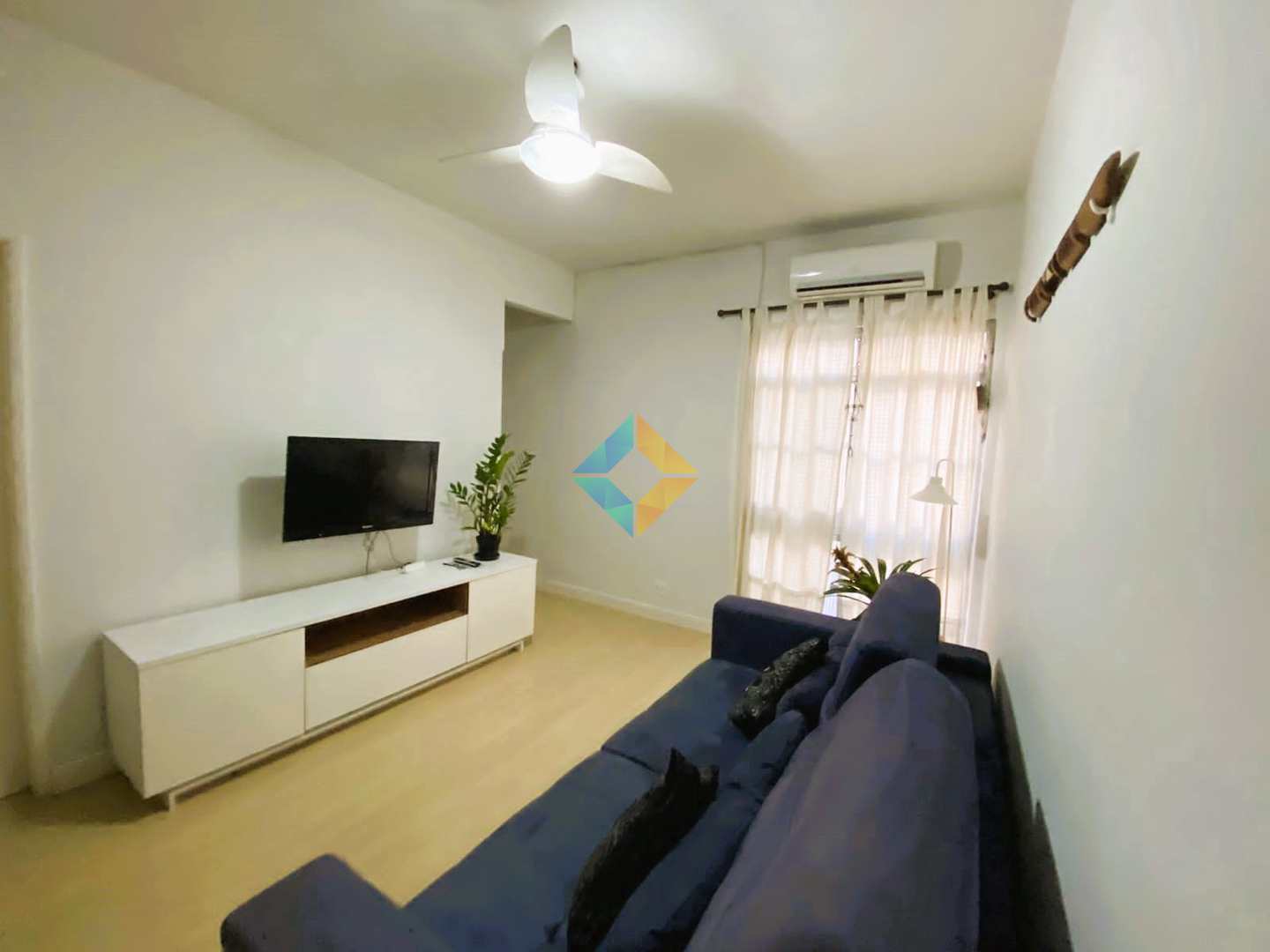 Apartamento à venda com 2 quartos, 102m² - Foto 1