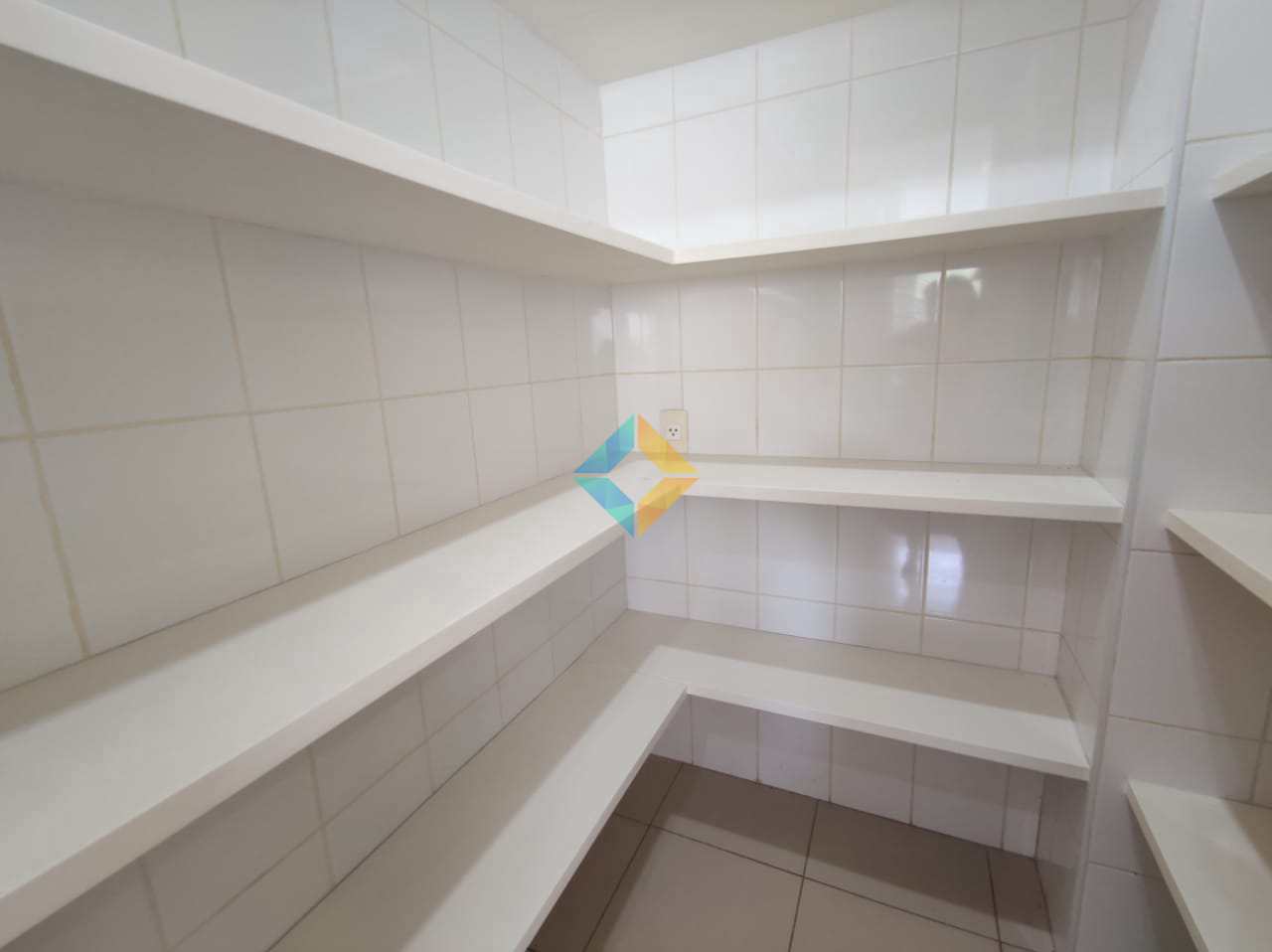 Apartamento à venda com 5 quartos, 420m² - Foto 29