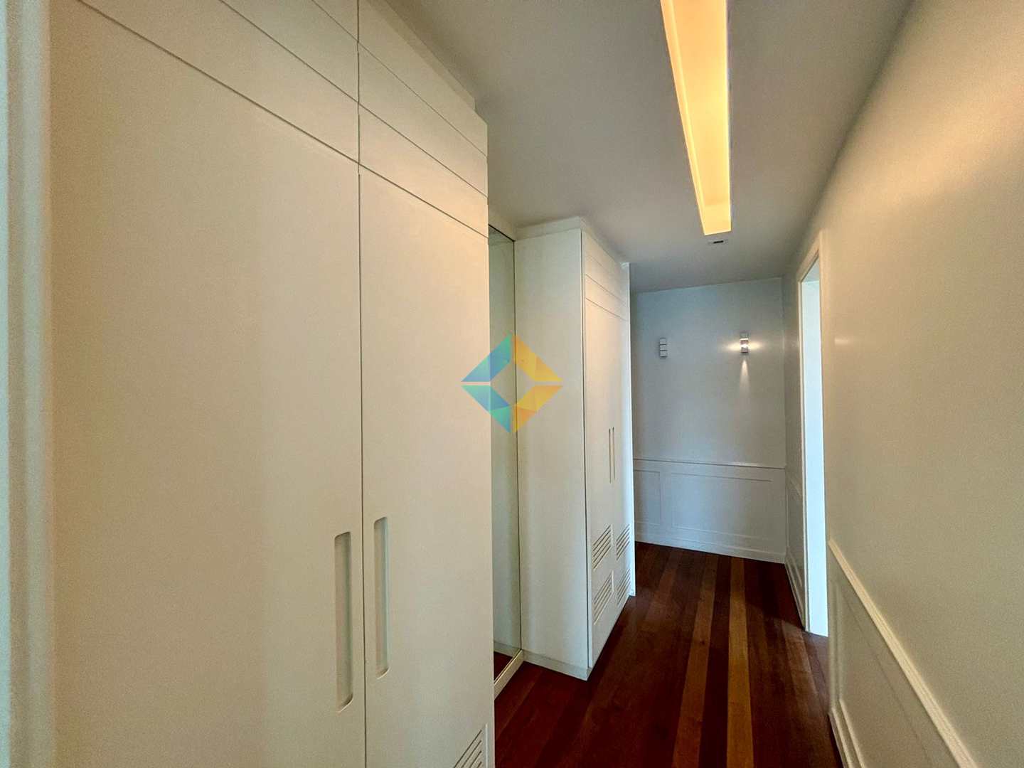 Apartamento à venda com 5 quartos, 420m² - Foto 33