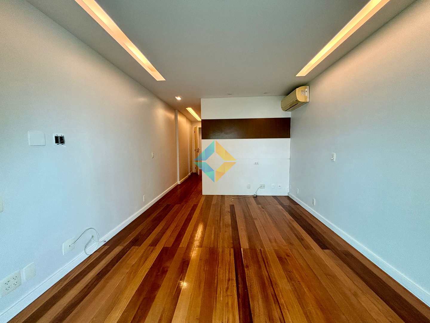 Apartamento à venda com 5 quartos, 420m² - Foto 38