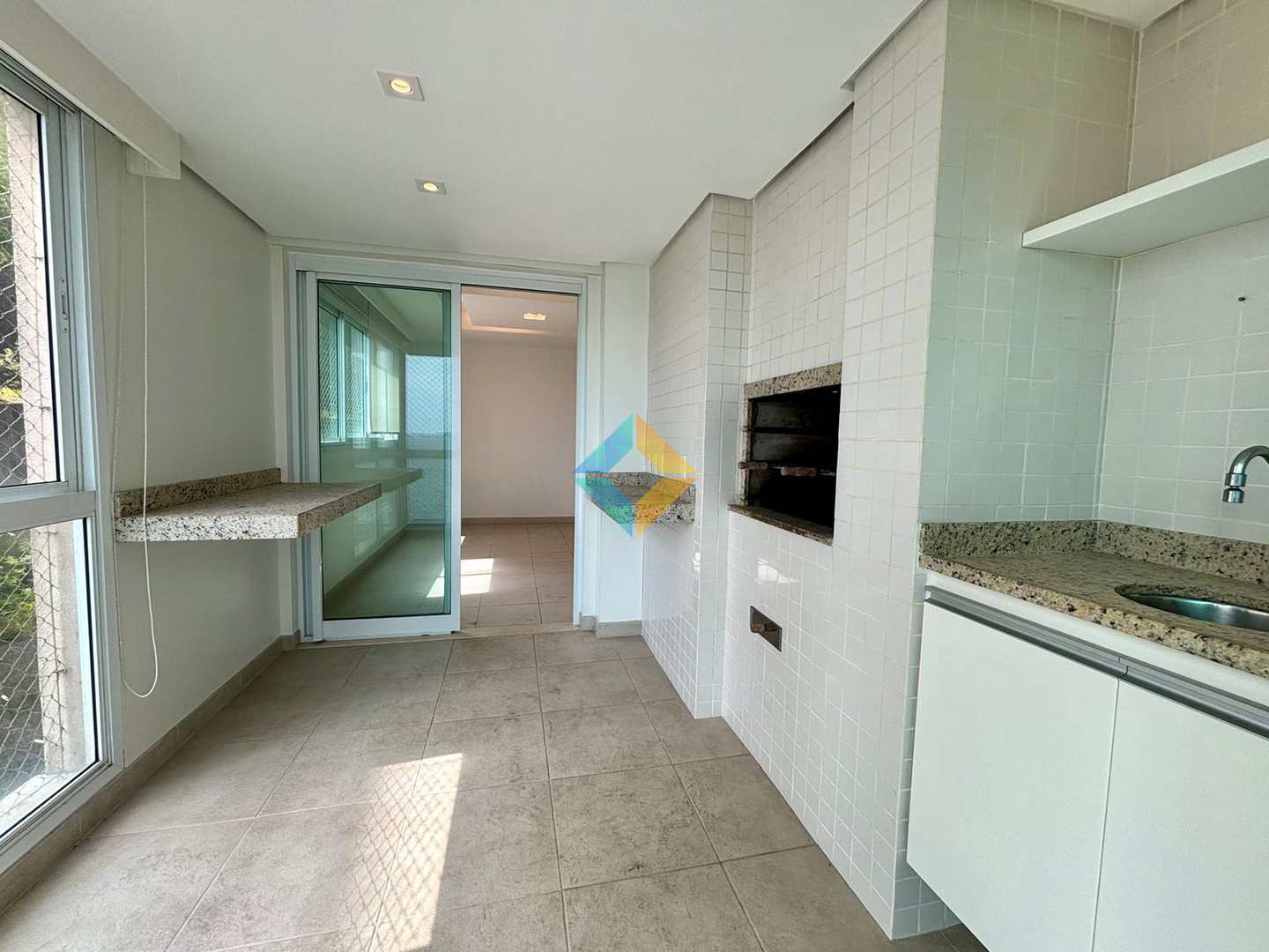 Apartamento à venda com 5 quartos, 420m² - Foto 14