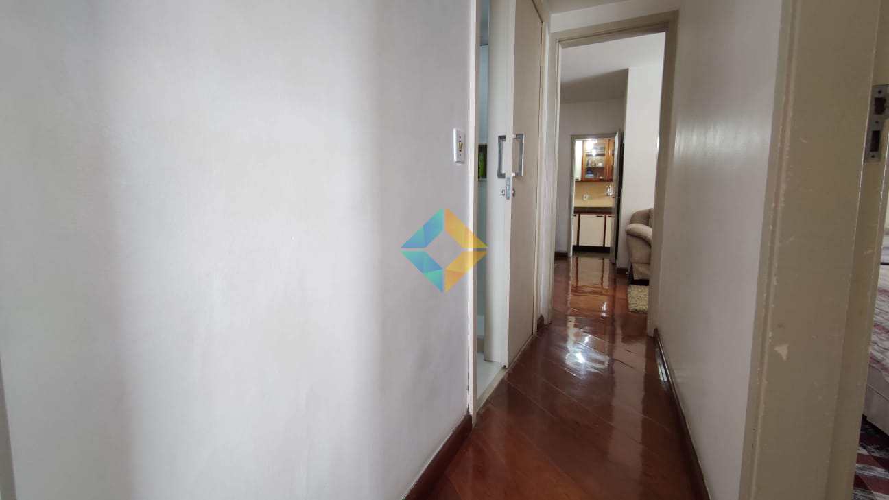 Apartamento à venda com 2 quartos, 80m² - Foto 13