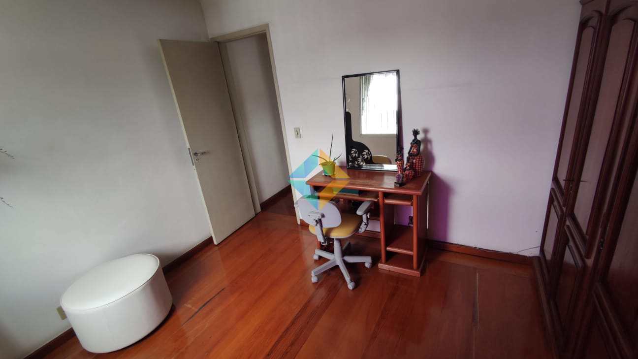 Apartamento à venda com 2 quartos, 80m² - Foto 11