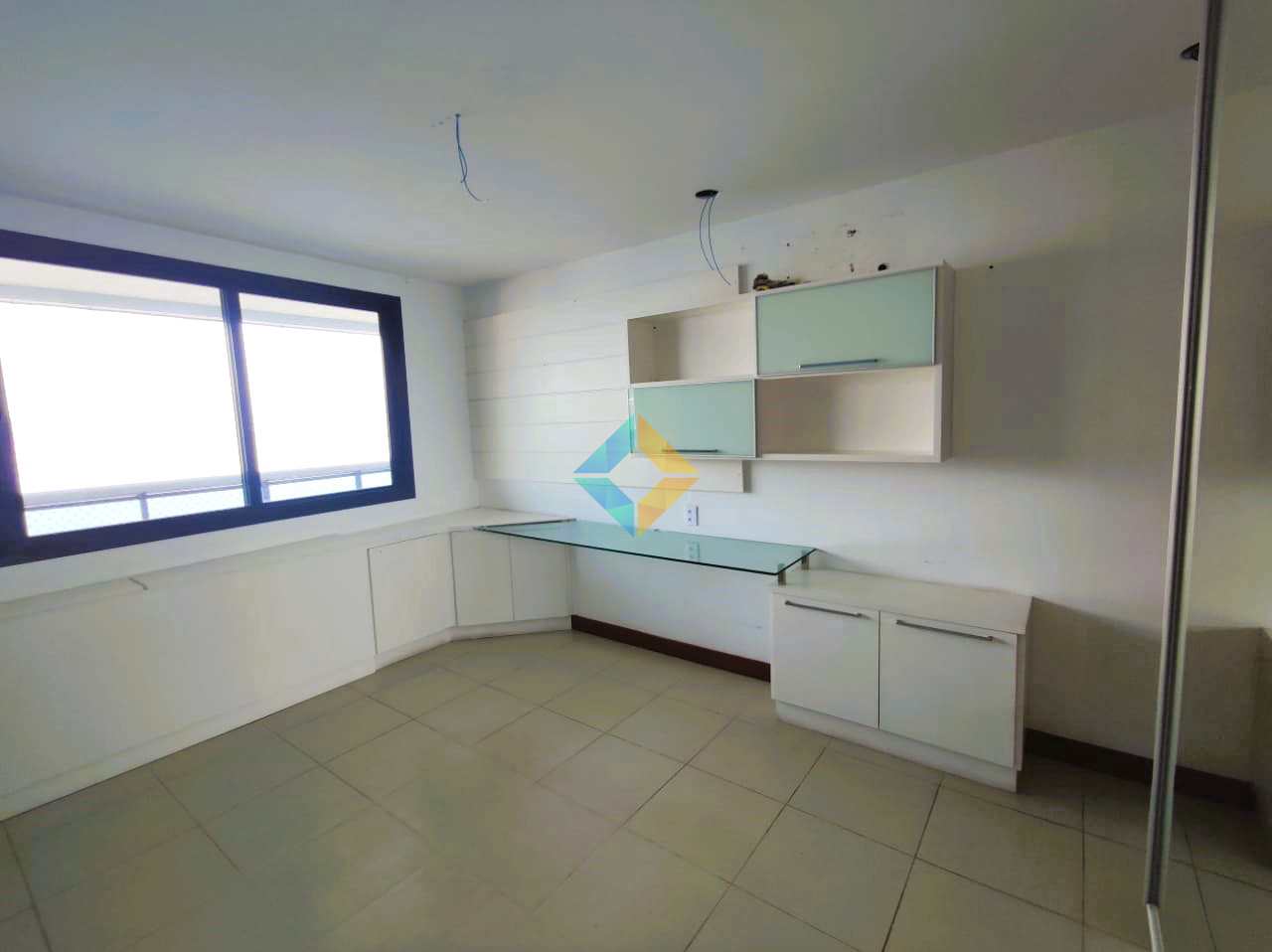 Apartamento à venda com 4 quartos, 340m² - Foto 33