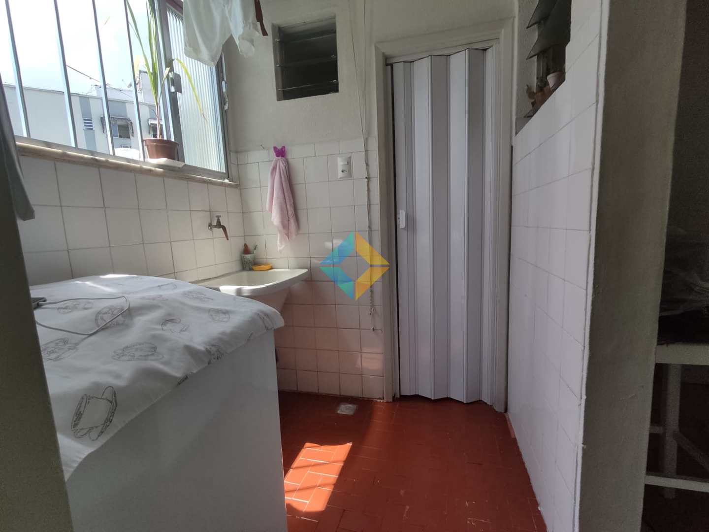 Apartamento à venda com 2 quartos, 78m² - Foto 11