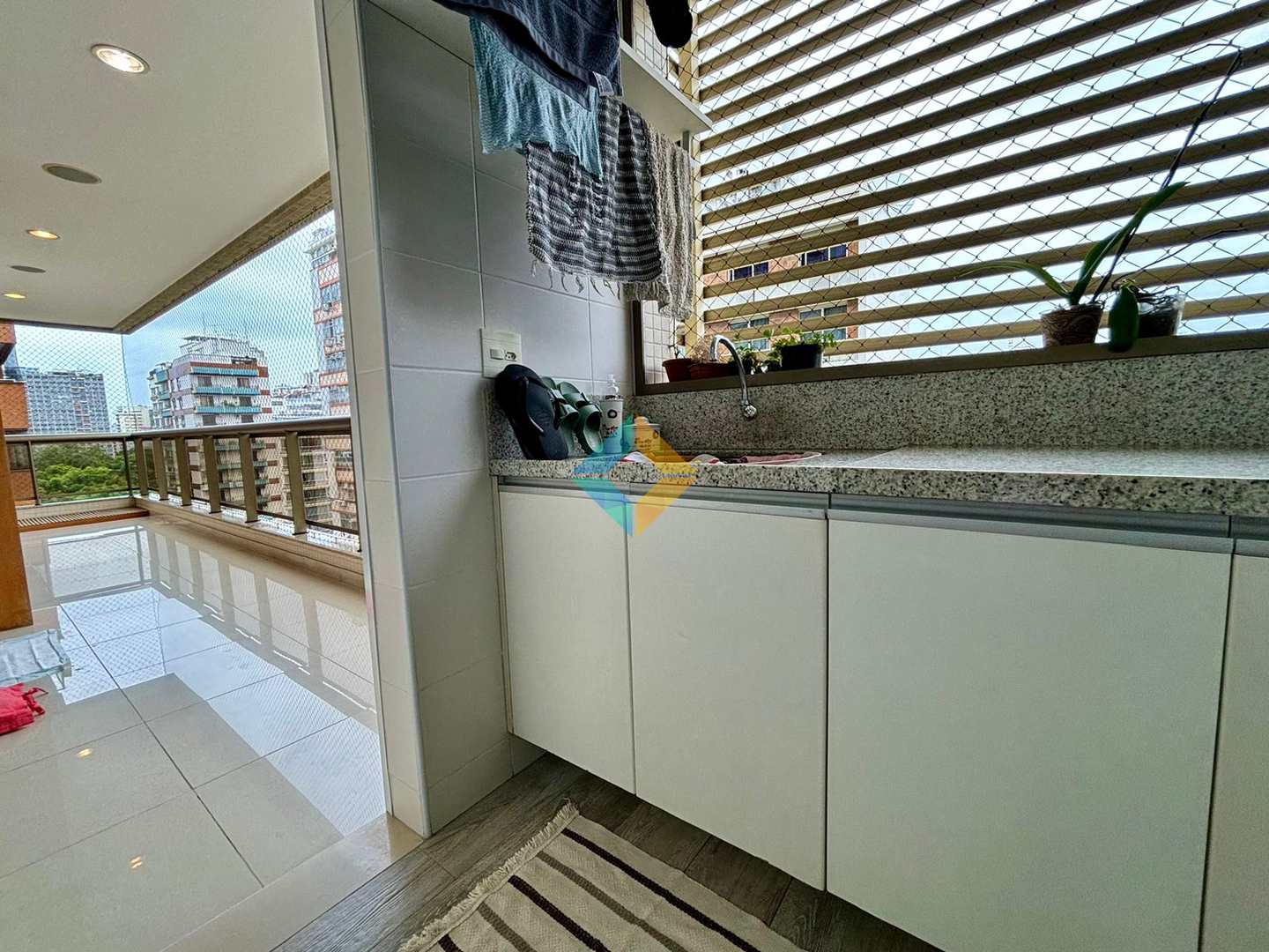 Apartamento à venda com 4 quartos, 150m² - Foto 28