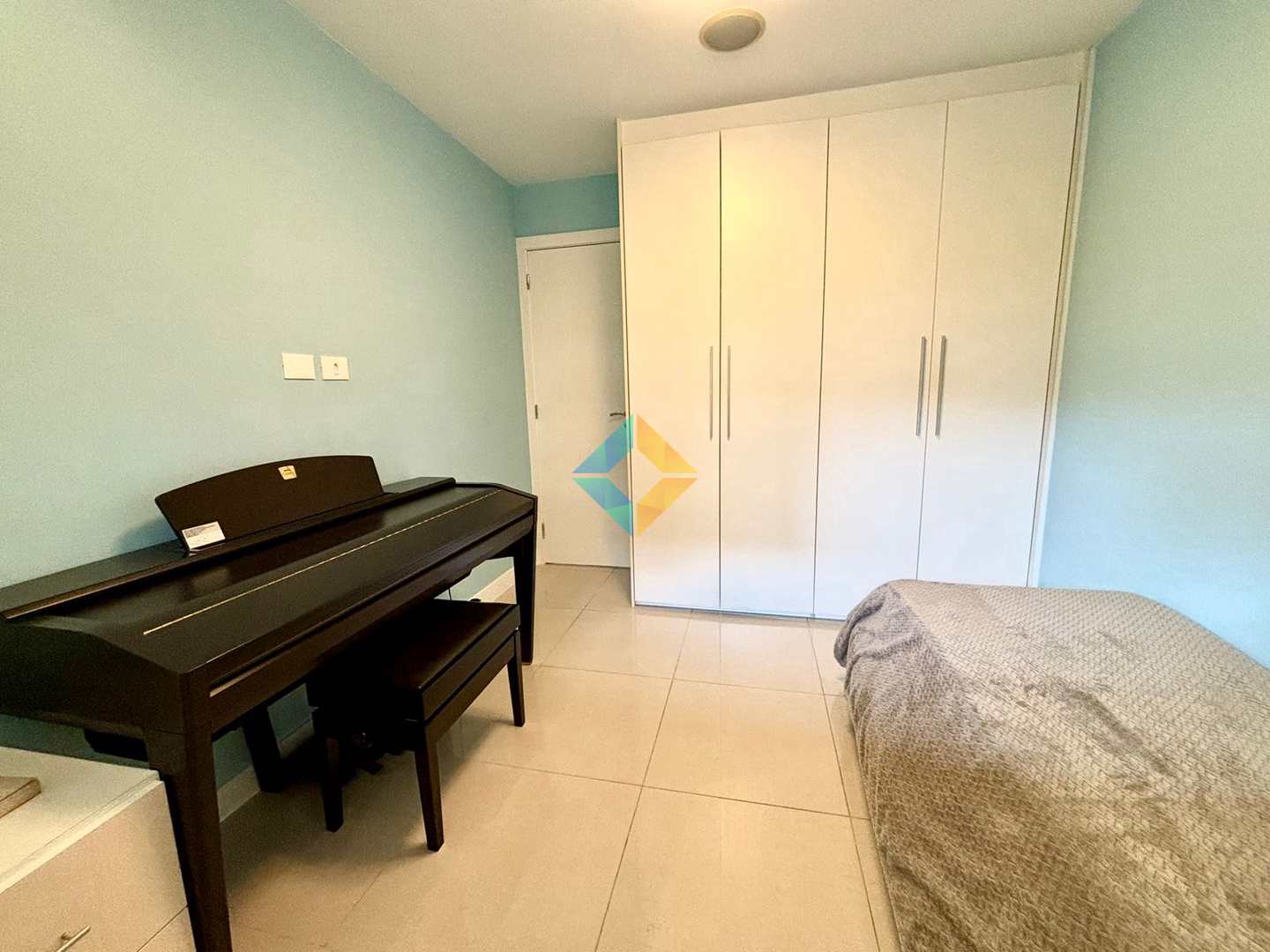 Apartamento à venda com 4 quartos, 150m² - Foto 26