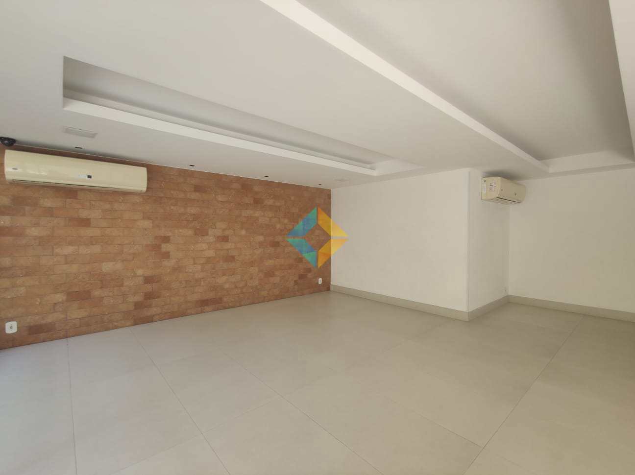 Apartamento à venda com 3 quartos, 190m² - Foto 32