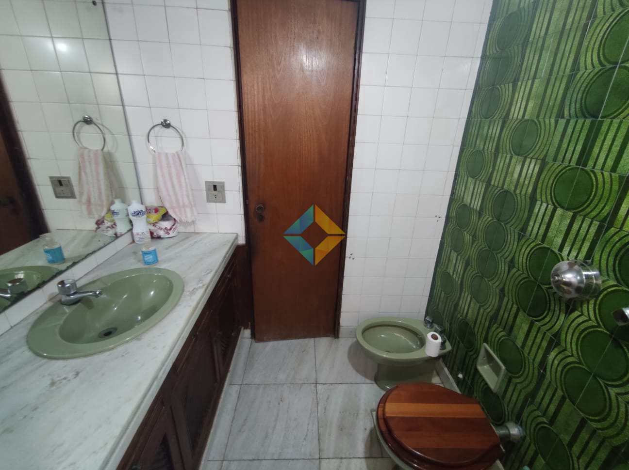 Apartamento à venda com 3 quartos, 190m² - Foto 23