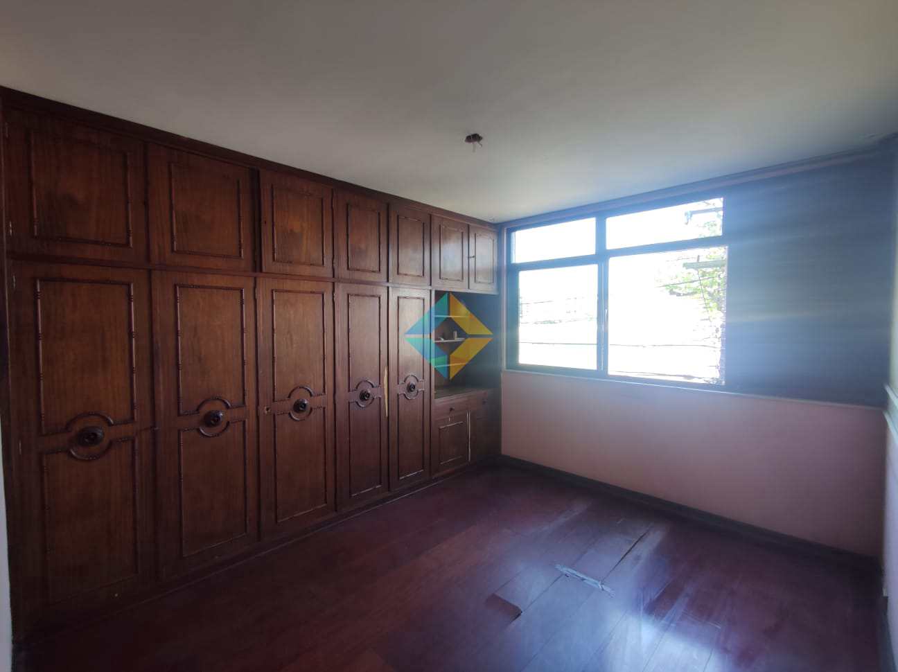 Apartamento à venda com 3 quartos, 190m² - Foto 15