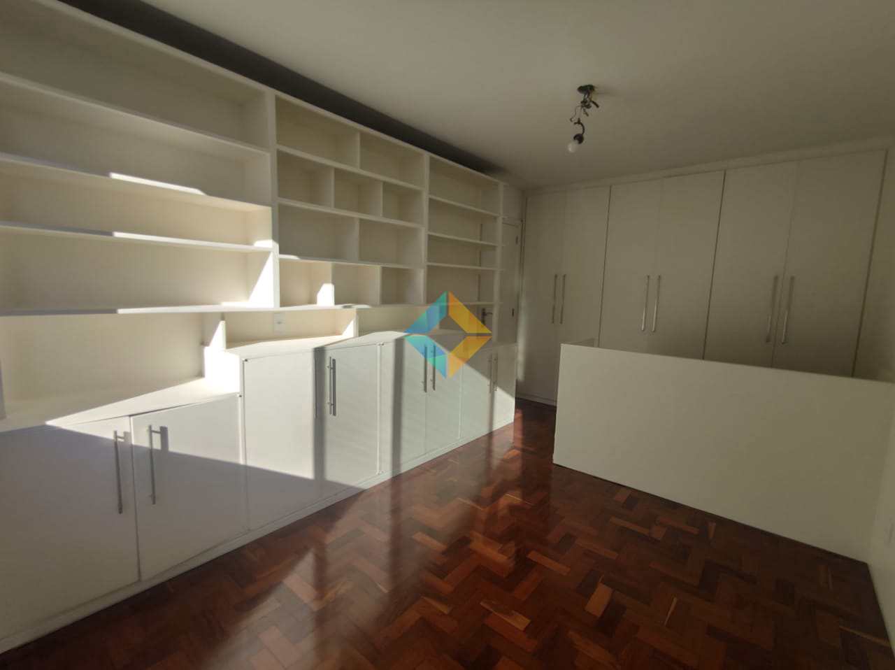 Apartamento à venda com 3 quartos, 140m² - Foto 40