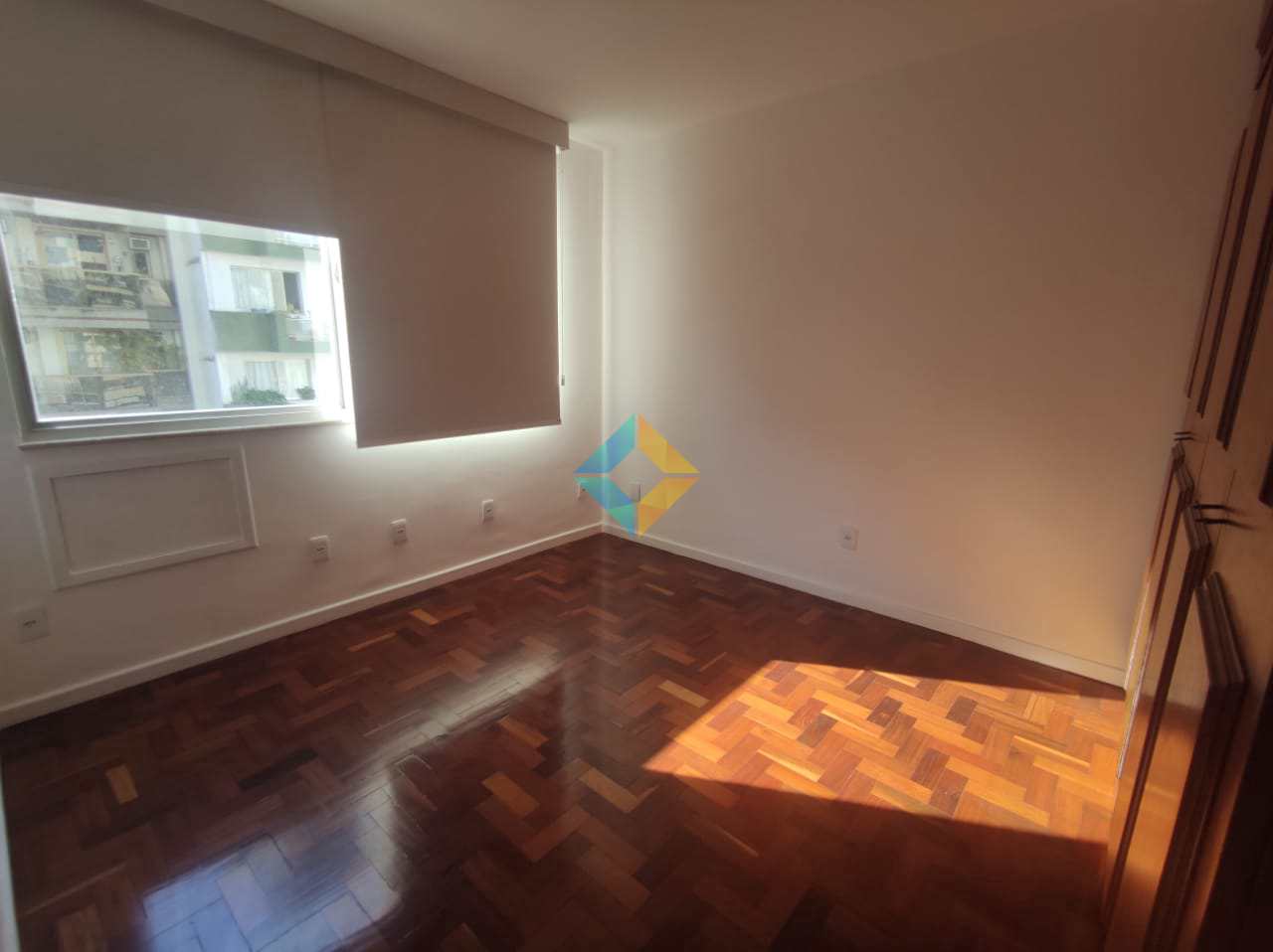 Apartamento à venda com 3 quartos, 140m² - Foto 47