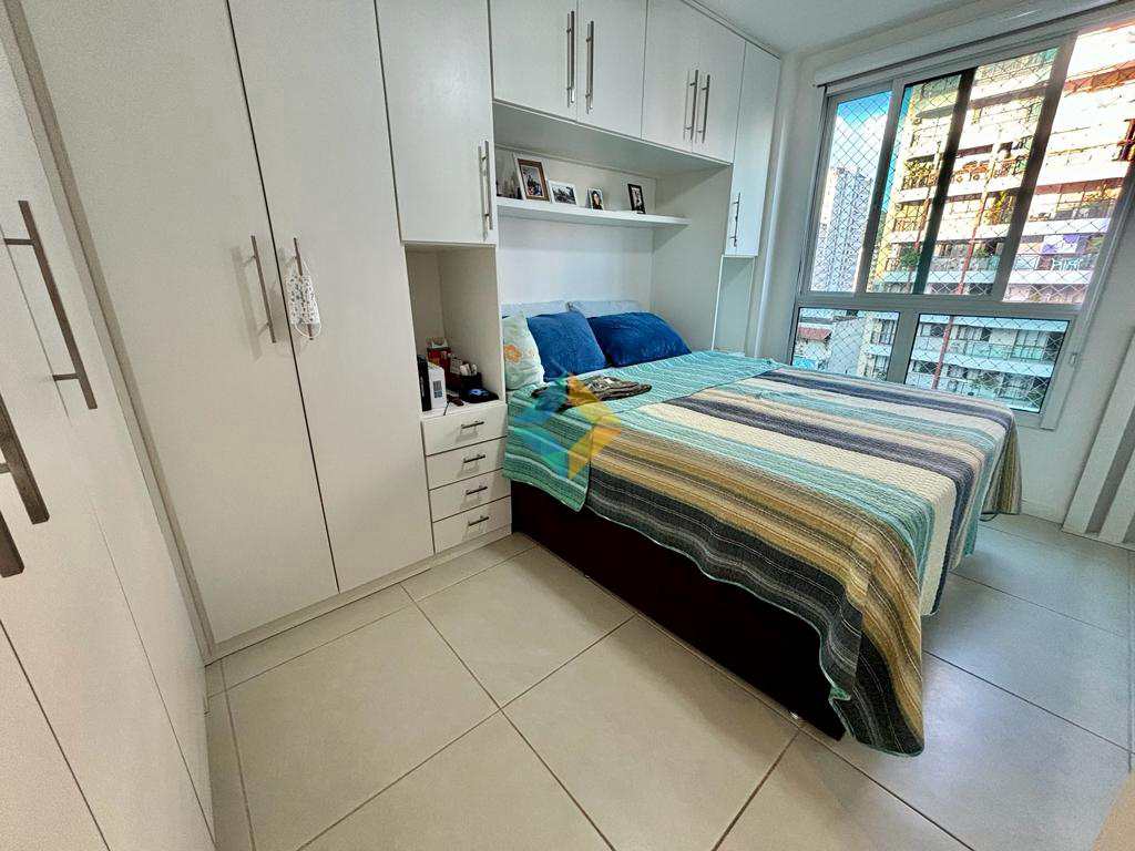 Apartamento à venda com 3 quartos, 105m² - Foto 19