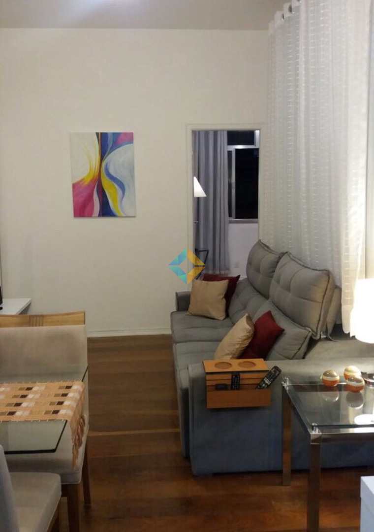 Apartamento à venda com 2 quartos, 77m² - Foto 2