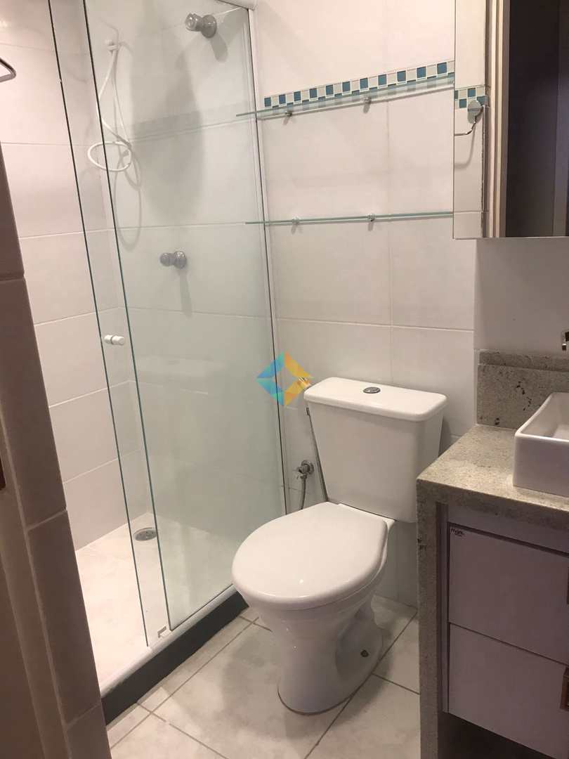 Apartamento à venda com 2 quartos, 60m² - Foto 12