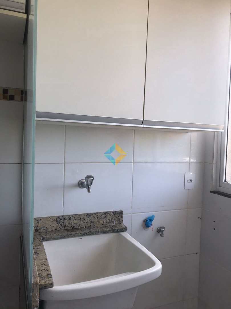 Apartamento à venda com 2 quartos, 60m² - Foto 22